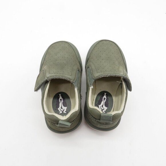 Hush Puppies Olive Green Perforated Slip-On Shoes For Boys Size 5 NEW - Picture 5 of 8